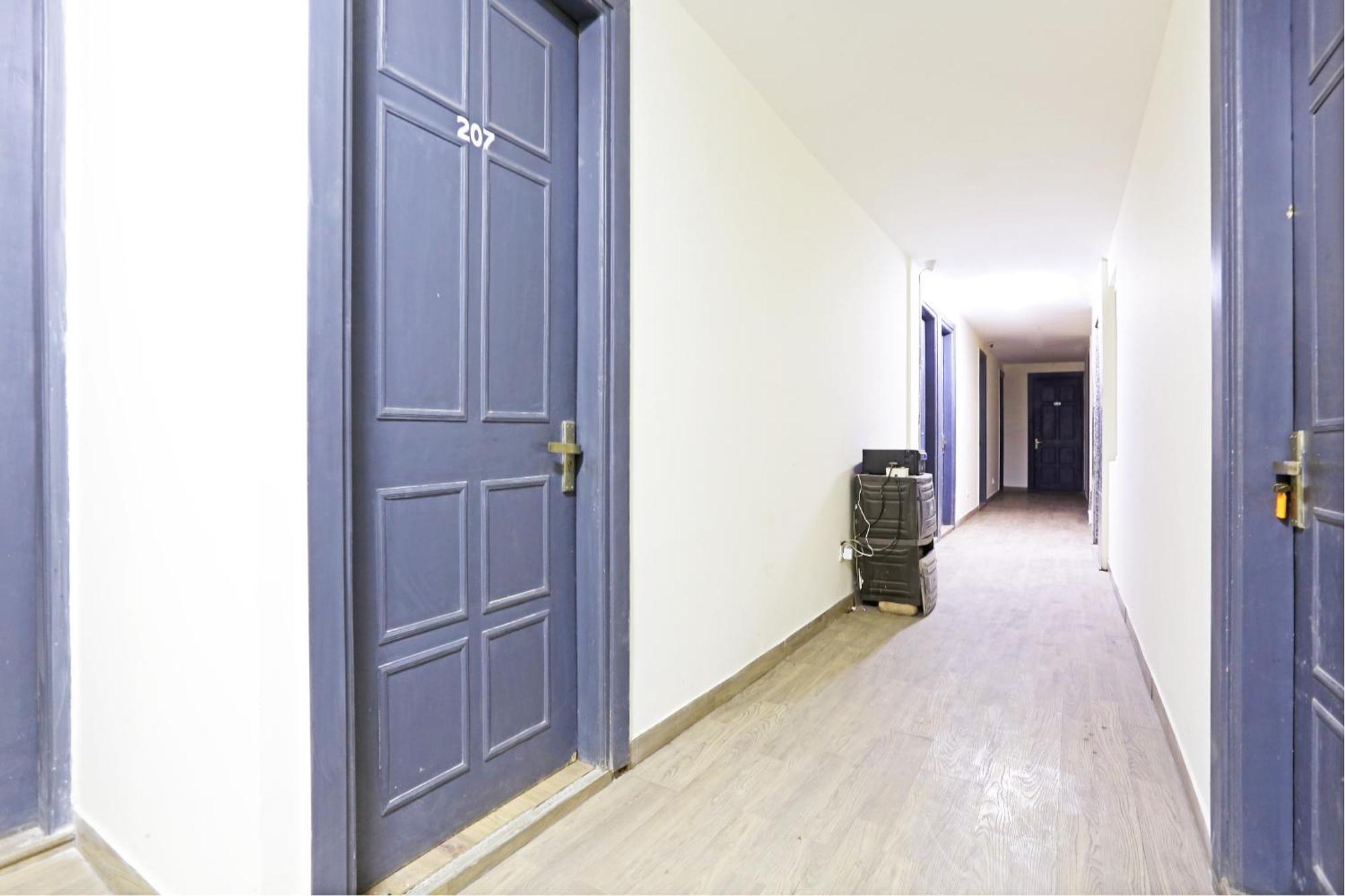 Hotel Twamev Residency Uttam Nagar Couple Friendly Delhi  Esterno foto