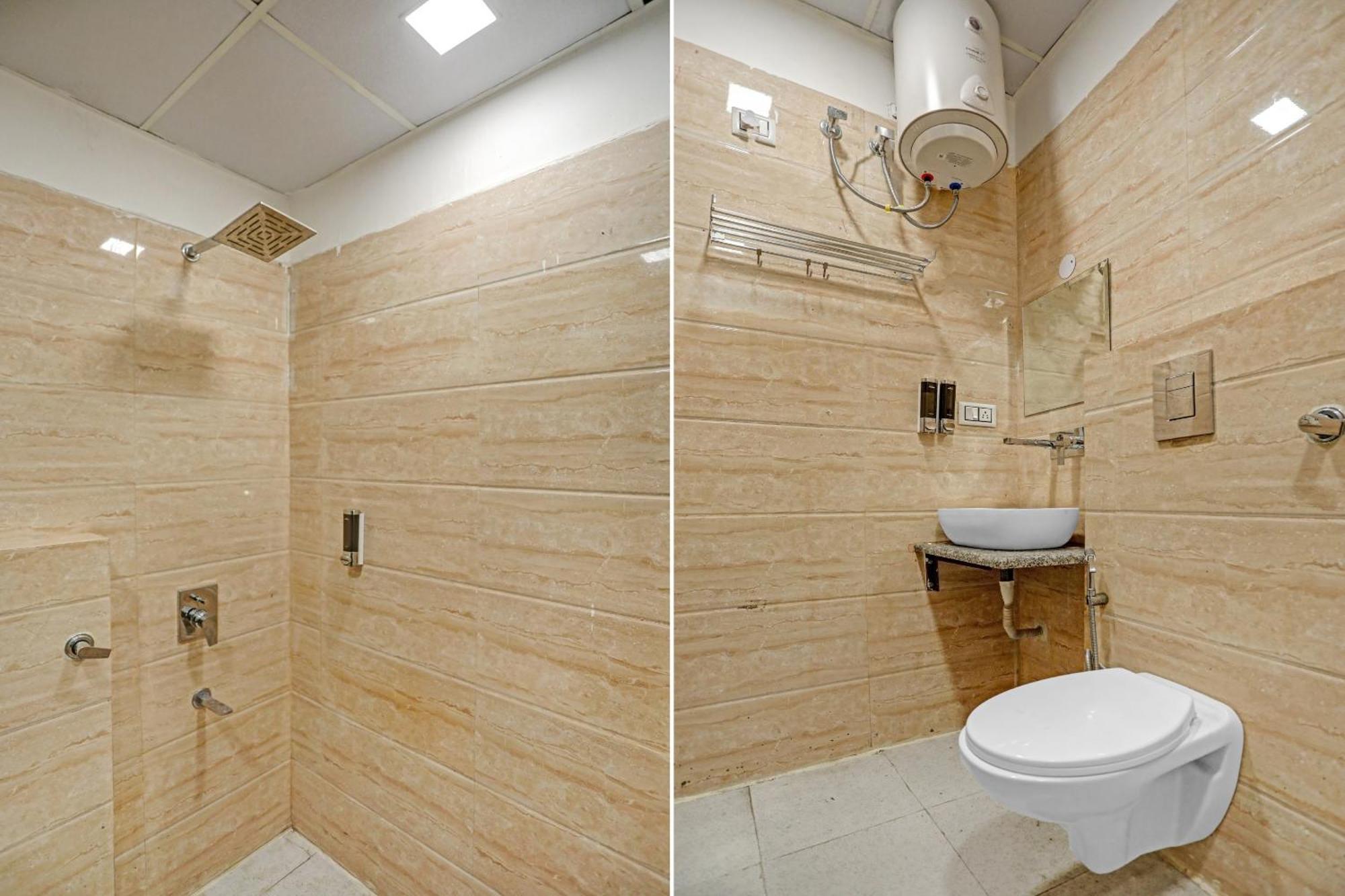 Hotel Twamev Residency Uttam Nagar Couple Friendly Delhi  Esterno foto